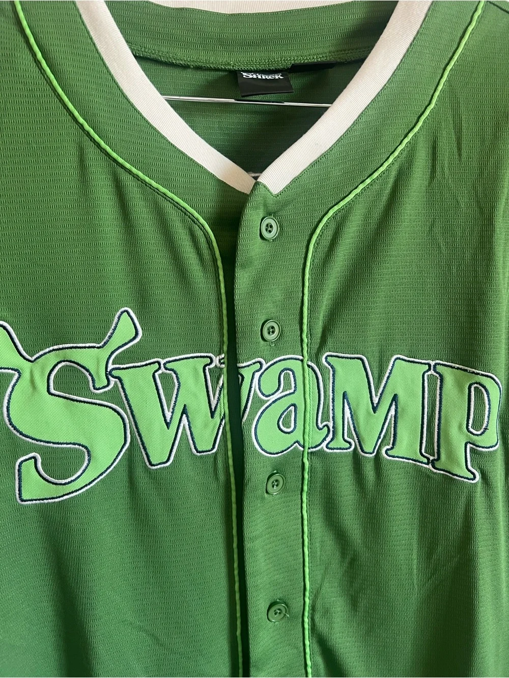 Dreamworks SHREK & Donkey SWAMP 01 Green Baseball Jersey Size M Button Up